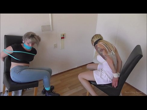 ❤️ Dependentă / legată și cu căluș / domnișoară în primejdie ️❌   at ro.shufflesex.ru